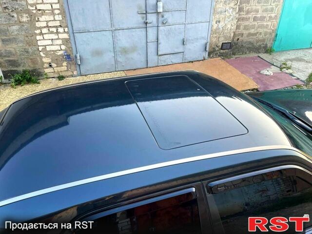 Черный Мерседес Е-Класс, объемом двигателя 2.3 л и пробегом 290 тыс. км за 2500 $, фото 9 на Automoto.ua