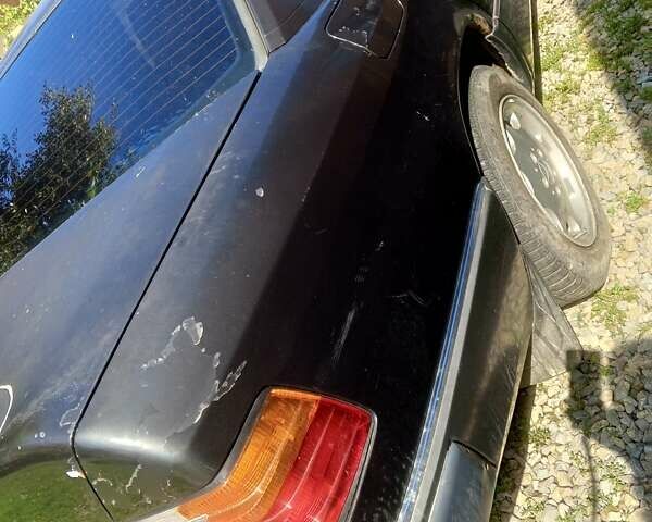 Черный Мерседес Е-Класс, объемом двигателя 2 л и пробегом 250 тыс. км за 1800 $, фото 10 на Automoto.ua