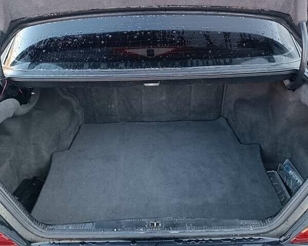 Черный Мерседес Е-Класс, объемом двигателя 2.8 л и пробегом 356 тыс. км за 6250 $, фото 11 на Automoto.ua