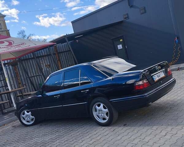 Чорний Мерседес Е-Клас, об'ємом двигуна 2.8 л та пробігом 356 тис. км за 6000 $, фото 33 на Automoto.ua