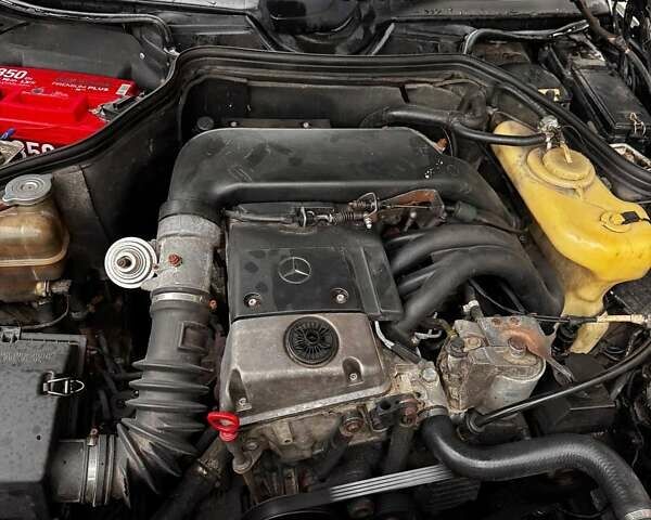 Черный Мерседес Е-Класс, объемом двигателя 2.5 л и пробегом 670 тыс. км за 3500 $, фото 16 на Automoto.ua