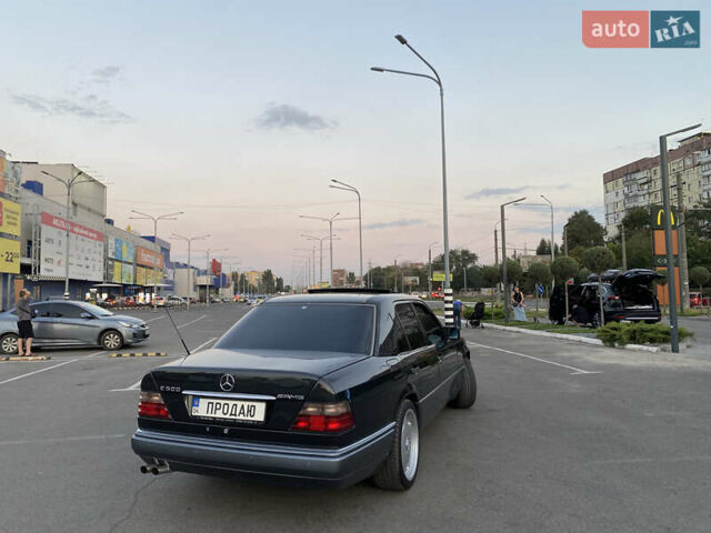 Чорний Мерседес Е-Клас, об'ємом двигуна 2.8 л та пробігом 380 тис. км за 6400 $, фото 2 на Automoto.ua