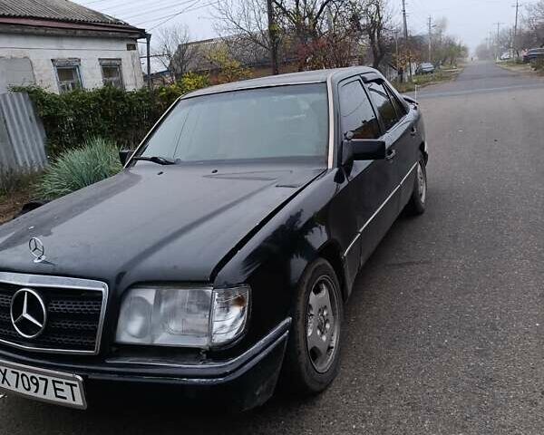 Чорний Мерседес Е-Клас, об'ємом двигуна 2.5 л та пробігом 447 тис. км за 2200 $, фото 2 на Automoto.ua