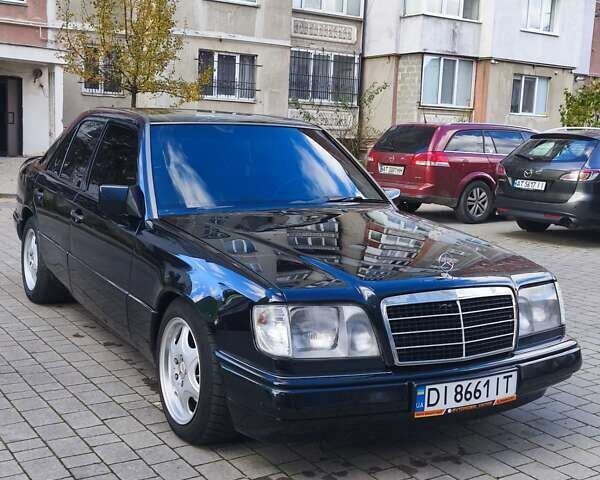 Чорний Мерседес Е-Клас, об'ємом двигуна 2.8 л та пробігом 356 тис. км за 6000 $, фото 10 на Automoto.ua