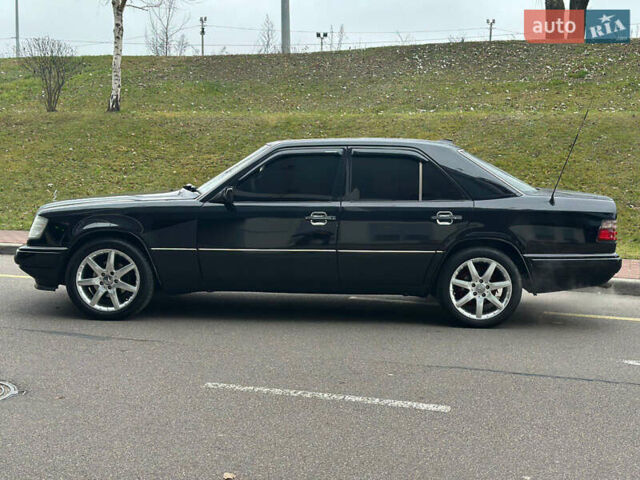 Черный Мерседес Е-Класс, объемом двигателя 2.8 л и пробегом 358 тыс. км за 4500 $, фото 8 на Automoto.ua