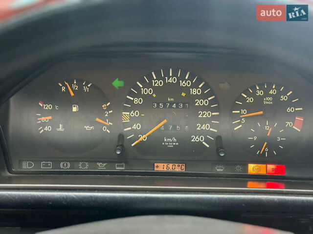 Черный Мерседес Е-Класс, объемом двигателя 2.8 л и пробегом 358 тыс. км за 4500 $, фото 14 на Automoto.ua