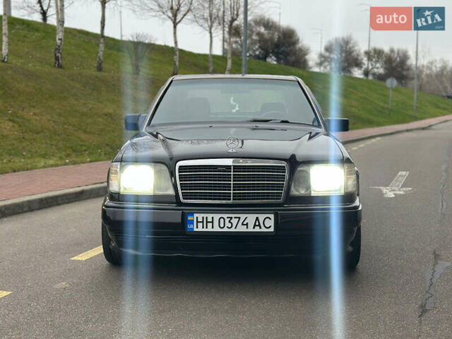 Черный Мерседес Е-Класс, объемом двигателя 2.8 л и пробегом 358 тыс. км за 4500 $, фото 3 на Automoto.ua