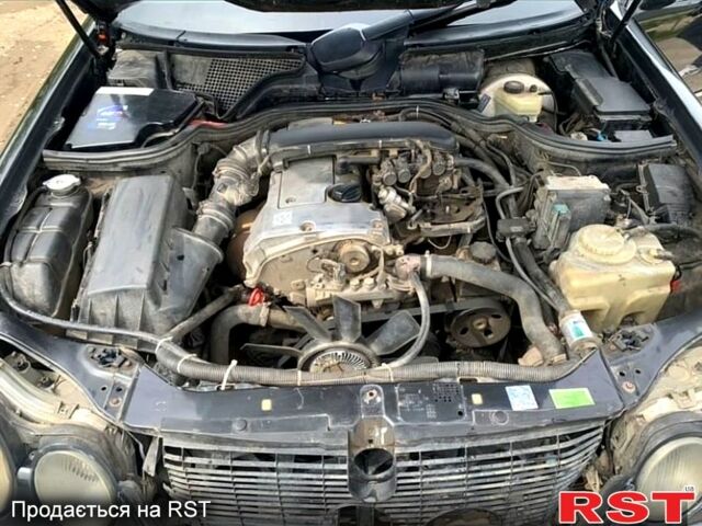 Черный Мерседес Е-Класс, объемом двигателя 2.3 л и пробегом 0 тыс. км за 2299 $, фото 7 на Automoto.ua