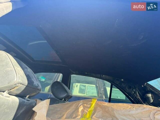 Черный Мерседес Е-Класс, объемом двигателя 3.2 л и пробегом 260 тыс. км за 2900 $, фото 2 на Automoto.ua