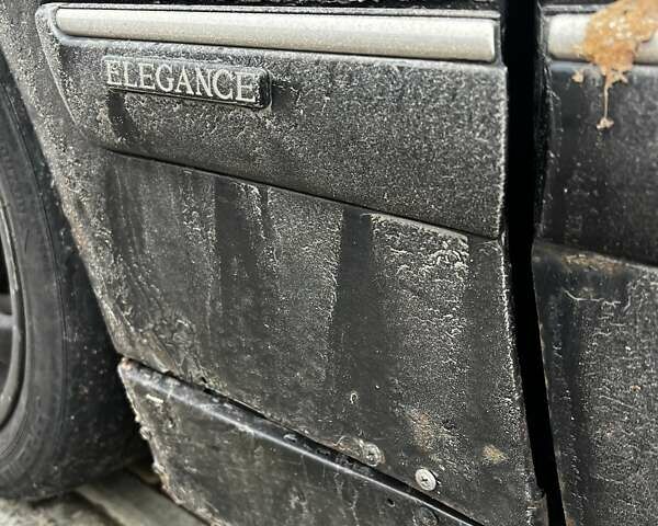 Черный Мерседес Е-Класс, объемом двигателя 2.8 л и пробегом 390 тыс. км за 2950 $, фото 10 на Automoto.ua