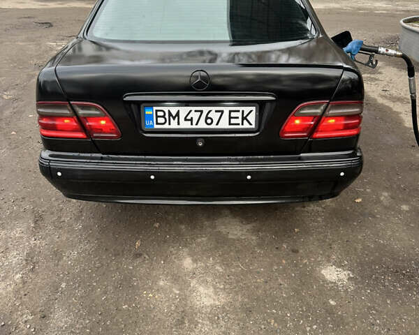 Чорний Мерседес Е-Клас, об'ємом двигуна 2 л та пробігом 528 тис. км за 5000 $, фото 7 на Automoto.ua