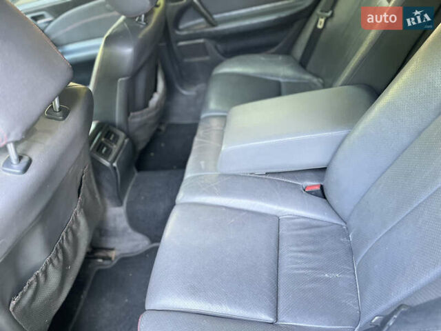 Черный Мерседес Е-Класс, объемом двигателя 3.2 л и пробегом 450 тыс. км за 3600 $, фото 12 на Automoto.ua