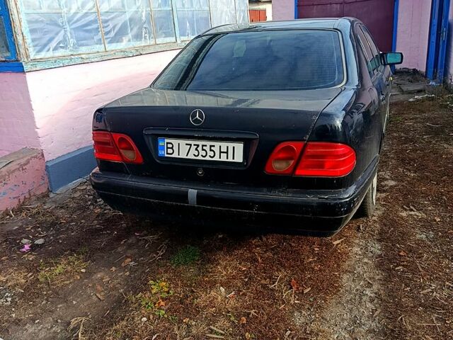 Чорний Мерседес Е-Клас, об'ємом двигуна 2 л та пробігом 0 тис. км за 2500 $, фото 2 на Automoto.ua