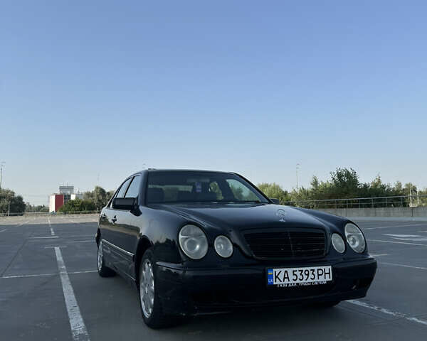Чорний Мерседес Е-Клас, об'ємом двигуна 4.3 л та пробігом 350 тис. км за 3300 $, фото 1 на Automoto.ua