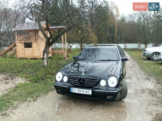 Черный Мерседес Е-Класс, объемом двигателя 2 л и пробегом 280 тыс. км за 2899 $, фото 4 на Automoto.ua