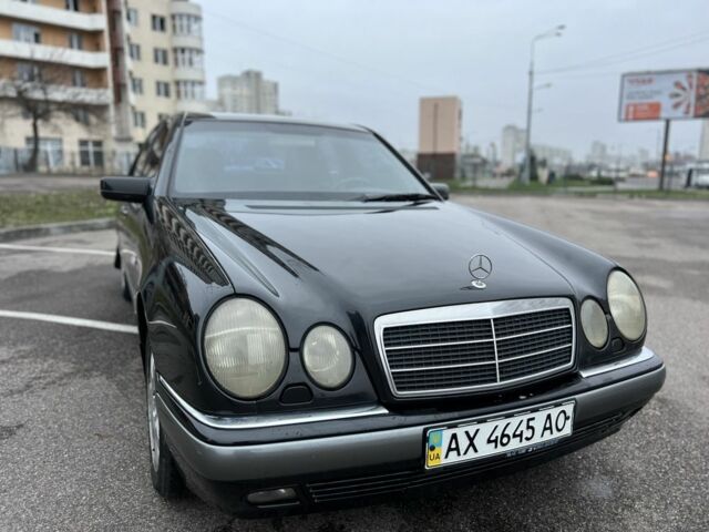 Черный Мерседес Е-Класс, объемом двигателя 3.2 л и пробегом 372 тыс. км за 4500 $, фото 16 на Automoto.ua