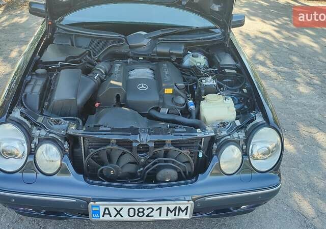 Черный Мерседес Е-Класс, объемом двигателя 3.2 л и пробегом 450 тыс. км за 4999 $, фото 3 на Automoto.ua