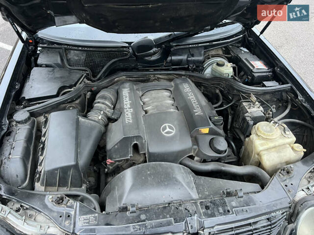 Черный Мерседес Е-Класс, объемом двигателя 3.2 л и пробегом 372 тыс. км за 4500 $, фото 42 на Automoto.ua