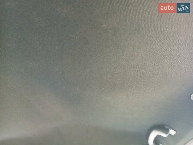 Черный Мерседес Е-Класс, объемом двигателя 2 л и пробегом 250 тыс. км за 3000 $, фото 20 на Automoto.ua