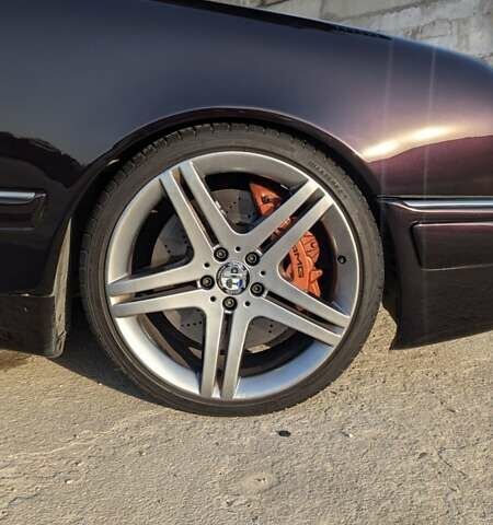 Черный Мерседес Е-Класс, объемом двигателя 5.5 л и пробегом 500 тыс. км за 20000 $, фото 23 на Automoto.ua