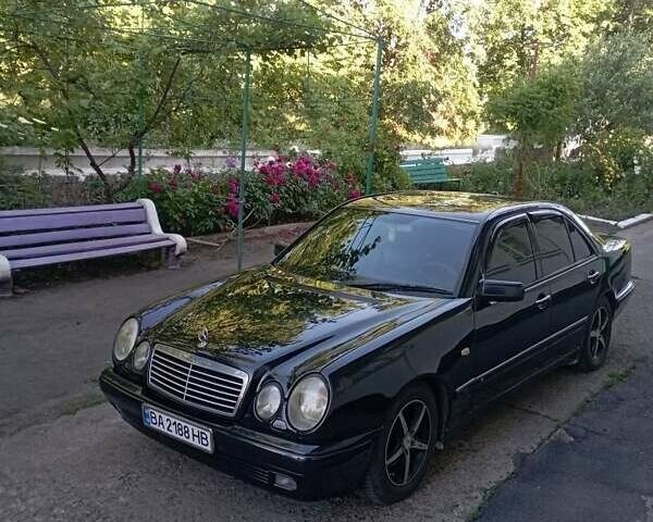 Чорний Мерседес Е-Клас, об'ємом двигуна 2.8 л та пробігом 426 тис. км за 4500 $, фото 7 на Automoto.ua