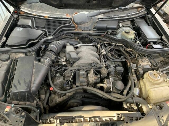 Чорний Мерседес Е-Клас, об'ємом двигуна 0 л та пробігом 280 тис. км за 2500 $, фото 6 на Automoto.ua