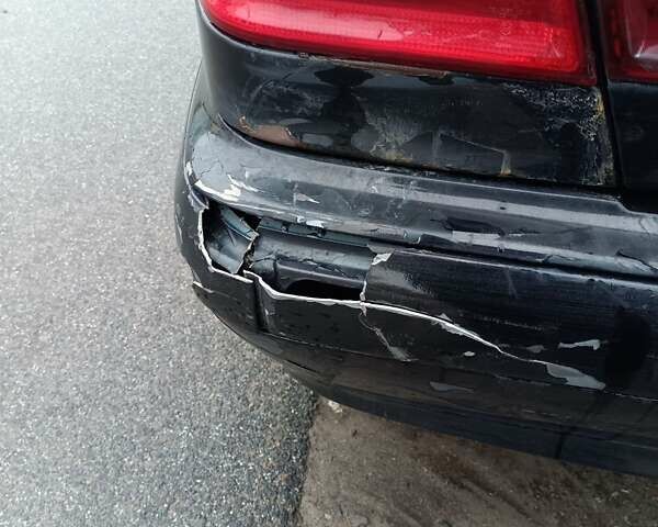 Черный Мерседес Е-Класс, объемом двигателя 2.4 л и пробегом 481 тыс. км за 2500 $, фото 8 на Automoto.ua