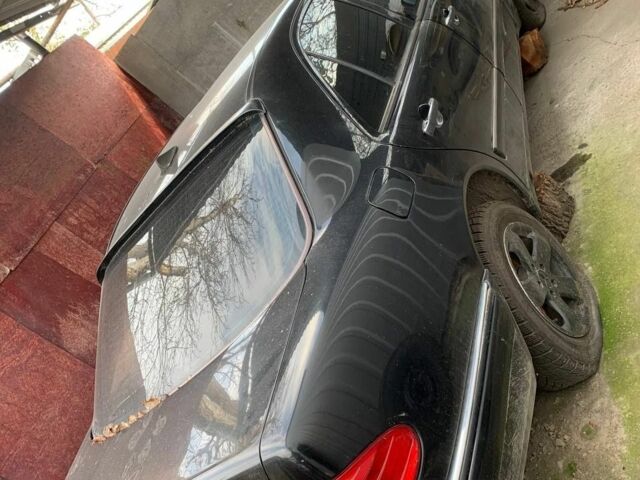 Чорний Мерседес Е-Клас, об'ємом двигуна 0 л та пробігом 280 тис. км за 2500 $, фото 3 на Automoto.ua