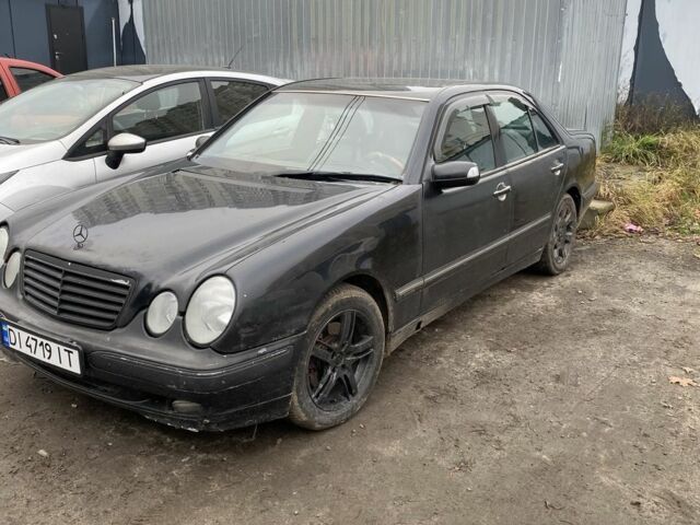 Черный Мерседес Е-Класс, объемом двигателя 2.8 л и пробегом 600 тыс. км за 1500 $, фото 1 на Automoto.ua