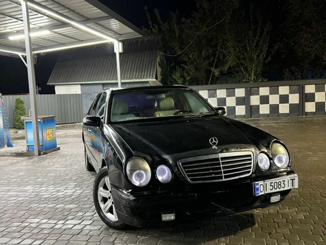 Черный Мерседес Е-Класс, объемом двигателя 3.2 л и пробегом 290 тыс. км за 1799 $, фото 1 на Automoto.ua