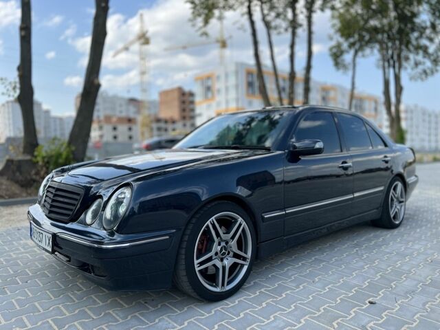 Черный Мерседес Е-Класс, объемом двигателя 4.3 л и пробегом 348 тыс. км за 4250 $, фото 1 на Automoto.ua