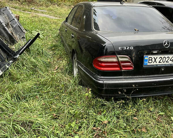 Чорний Мерседес Е-Клас, об'ємом двигуна 3.22 л та пробігом 420 тис. км за 2000 $, фото 2 на Automoto.ua