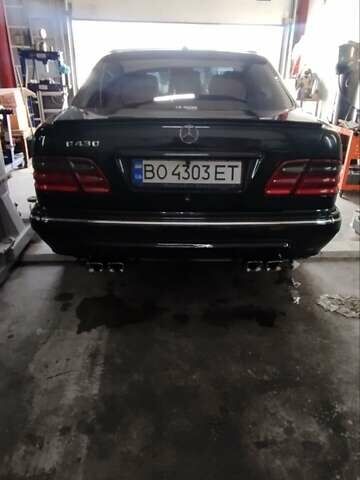 Черный Мерседес Е-Класс, объемом двигателя 4.3 л и пробегом 380 тыс. км за 7299 $, фото 8 на Automoto.ua