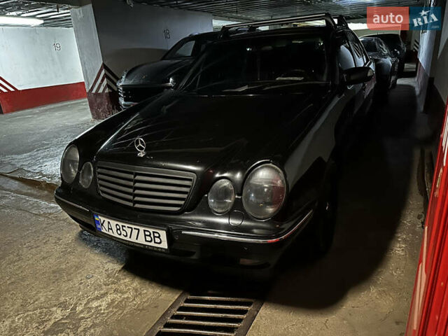 Черный Мерседес Е-Класс, объемом двигателя 3.2 л и пробегом 314 тыс. км за 7000 $, фото 2 на Automoto.ua