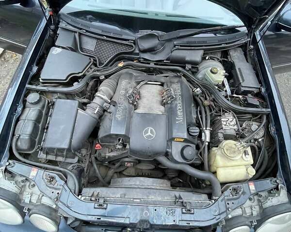 Черный Мерседес Е-Класс, объемом двигателя 2.8 л и пробегом 547 тыс. км за 2950 $, фото 9 на Automoto.ua