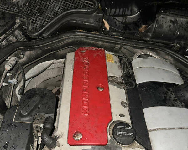 Мерседес Е-Клас 2000 у Житомирі на Automoto.ua Чорний Мерседес Е-Клас, об'ємом двигуна 2 л та пробігом 350 тис. км за 4200 $, фото 12 на Automoto.ua