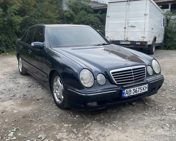 Чорний Мерседес Е-Клас, об'ємом двигуна 2.15 л та пробігом 375 тис. км за 3800 $, фото 1 на Automoto.ua