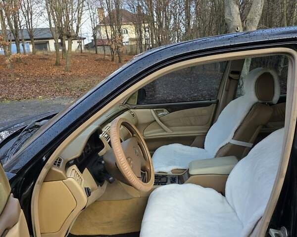 Чорний Мерседес Е-Клас, об'ємом двигуна 2.2 л та пробігом 387 тис. км за 2999 $, фото 12 на Automoto.ua