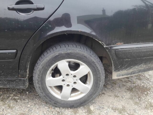 Черный Мерседес Е-Класс, объемом двигателя 2.2 л и пробегом 410 тыс. км за 2750 $, фото 3 на Automoto.ua