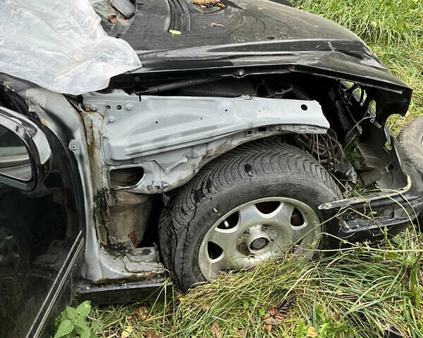 Чорний Мерседес Е-Клас, об'ємом двигуна 3.22 л та пробігом 420 тис. км за 2000 $, фото 18 на Automoto.ua