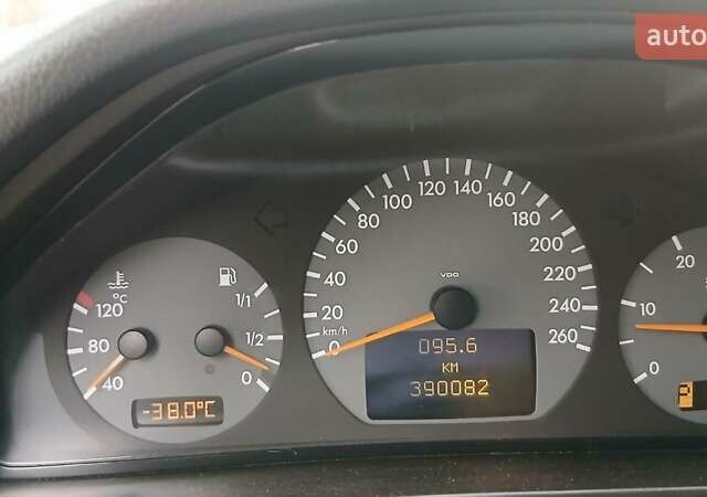 Чорний Мерседес Е-Клас, об'ємом двигуна 3.22 л та пробігом 390 тис. км за 3950 $, фото 27 на Automoto.ua