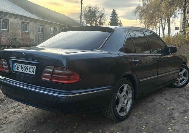 Чорний Мерседес Е-Клас, об'ємом двигуна 3.2 л та пробігом 405 тис. км за 4700 $, фото 6 на Automoto.ua