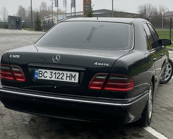 Чорний Мерседес Е-Клас, об'ємом двигуна 3.2 л та пробігом 370 тис. км за 4299 $, фото 3 на Automoto.ua
