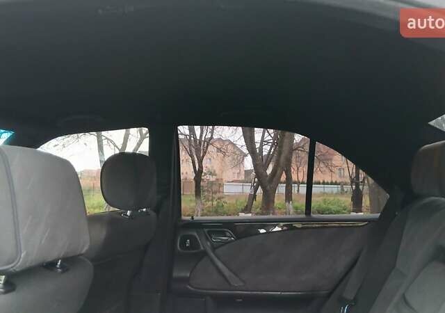 Чорний Мерседес Е-Клас, об'ємом двигуна 3.22 л та пробігом 390 тис. км за 3950 $, фото 28 на Automoto.ua