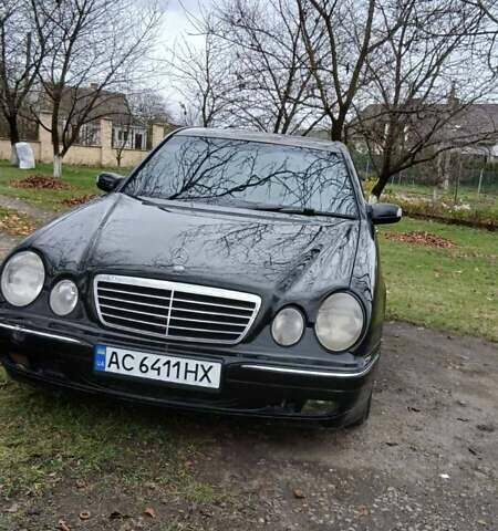 Чорний Мерседес Е-Клас, об'ємом двигуна 3.22 л та пробігом 390 тис. км за 3950 $, фото 1 на Automoto.ua