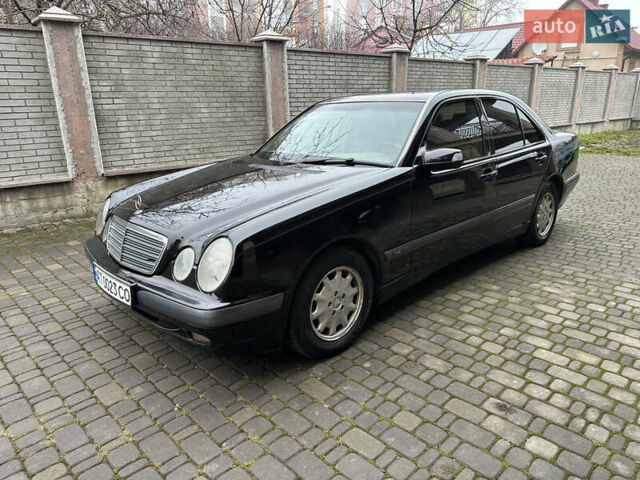 Чорний Мерседес Е-Клас, об'ємом двигуна 2.15 л та пробігом 373 тис. км за 4099 $, фото 2 на Automoto.ua