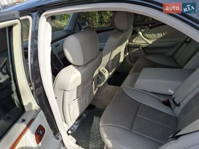 Мерседес Е-Класс 2001 в Киеве на Automoto.ua Черный Мерседес Е-Класс, объемом двигателя 2.8 л и пробегом 460 тыс. км за 5000 $, фото 13 на Automoto.ua