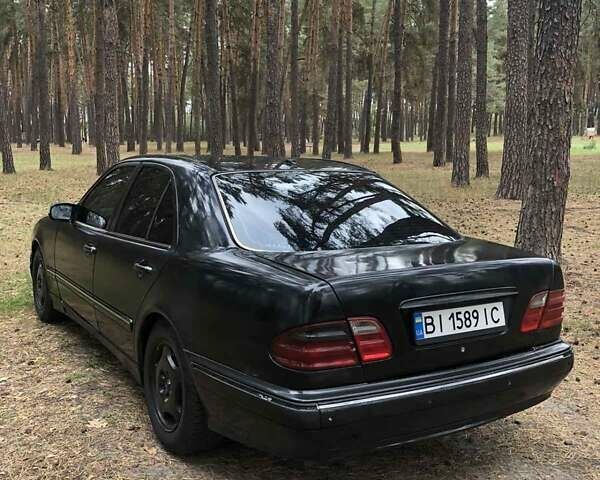 Чорний Мерседес Е-Клас, об'ємом двигуна 3.22 л та пробігом 520 тис. км за 3000 $, фото 3 на Automoto.ua