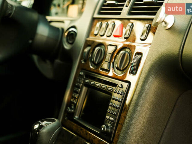 Черный Мерседес Е-Класс, объемом двигателя 3.2 л и пробегом 380 тыс. км за 7000 $, фото 34 на Automoto.ua