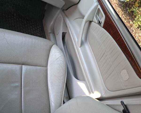 Мерседес Е-Класс 2001 в Киеве на Automoto.ua Черный Мерседес Е-Класс, объемом двигателя 2.8 л и пробегом 460 тыс. км за 5000 $, фото 19 на Automoto.ua